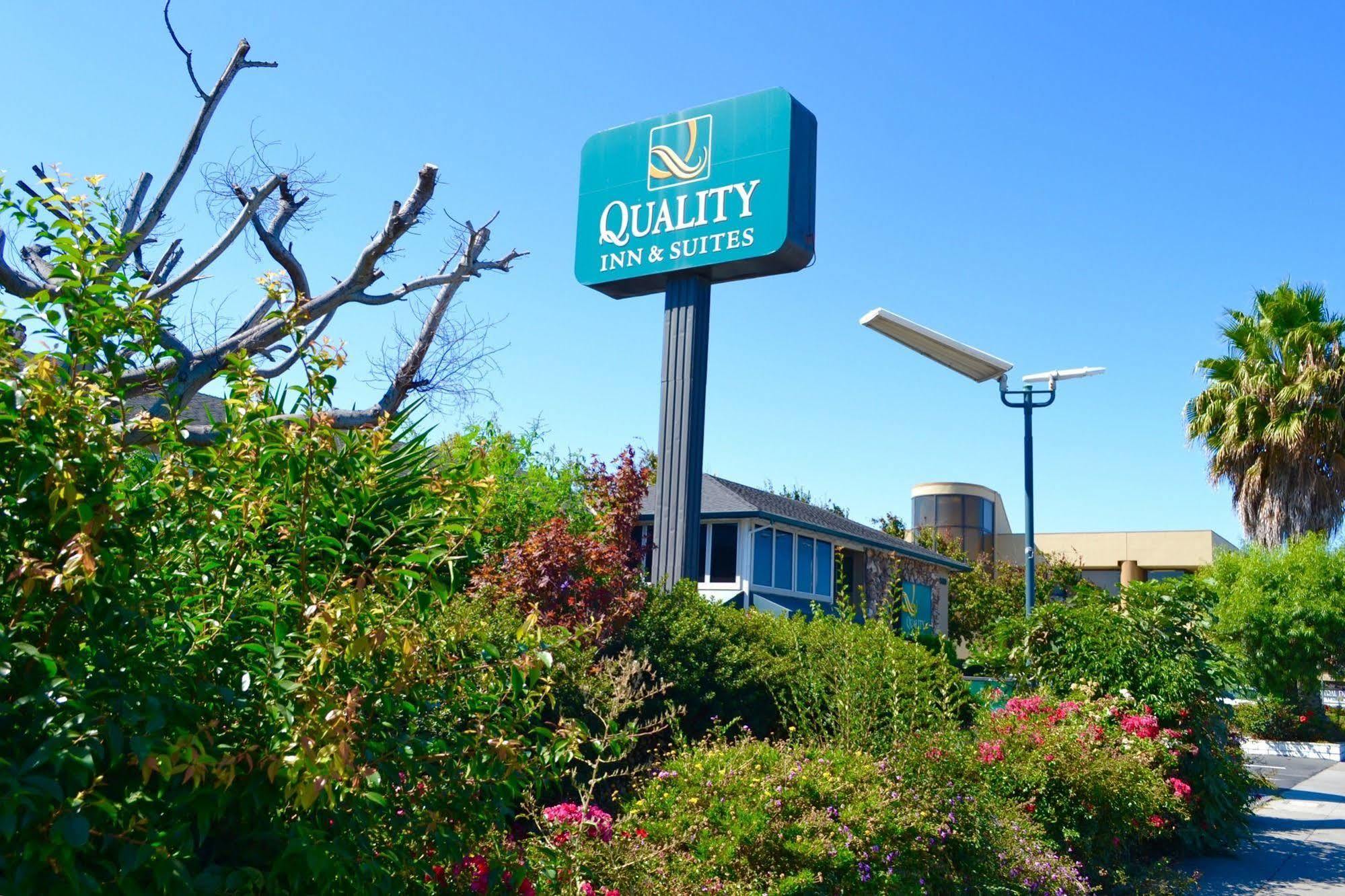 Quality Inn & Suites Silicon Valley Santa Clara Exterior foto